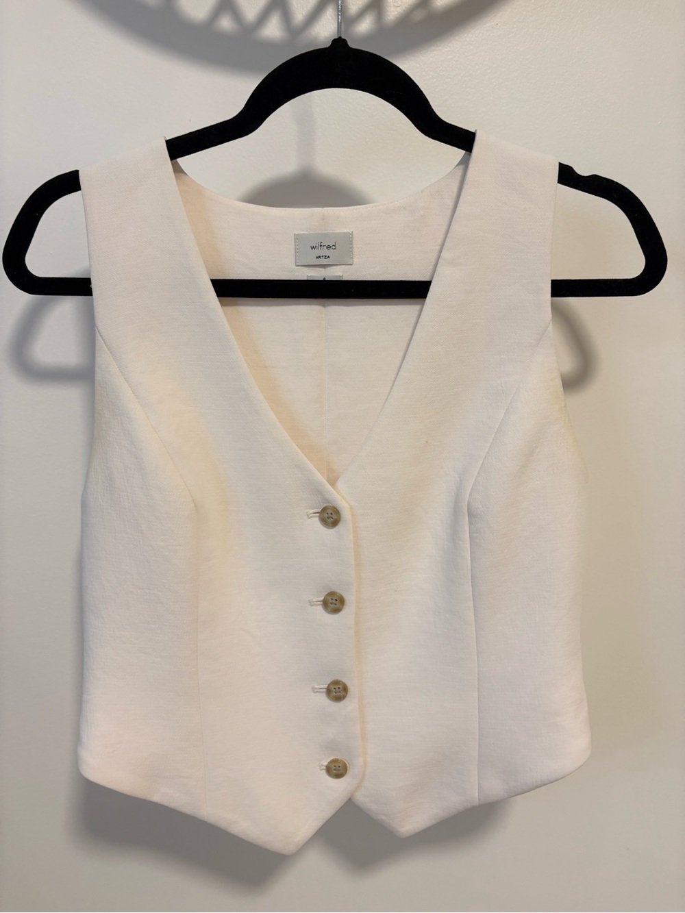 Aritzia Effortless pant & Tailored Vest Set in light birch - Picture 6 of 11